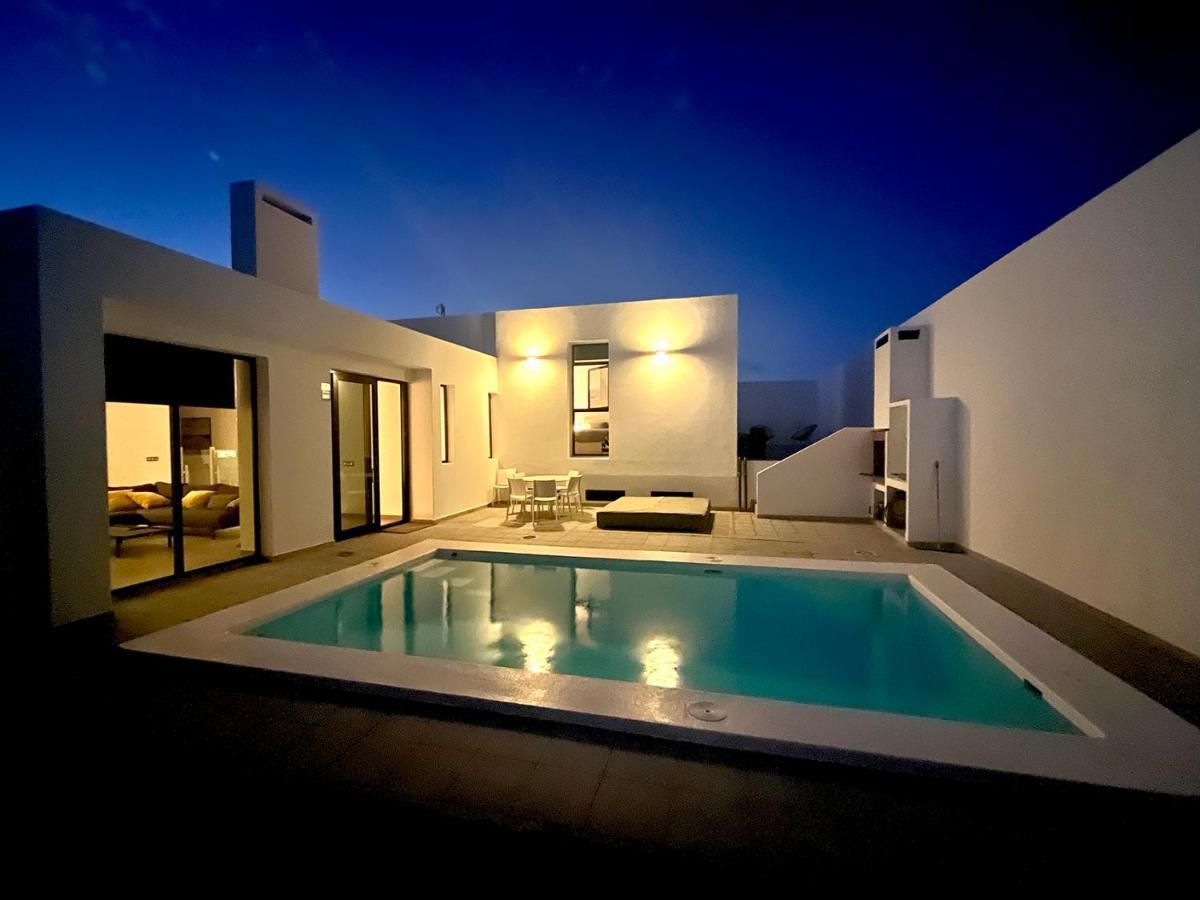 Casa Blanca Teguise Villa เตกีเซ ภายนอก รูปภาพ